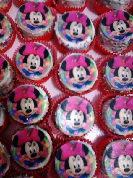 Mini pão de mel decorado